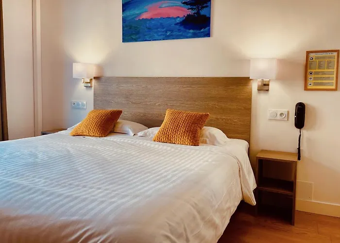 Courbet Hotel
