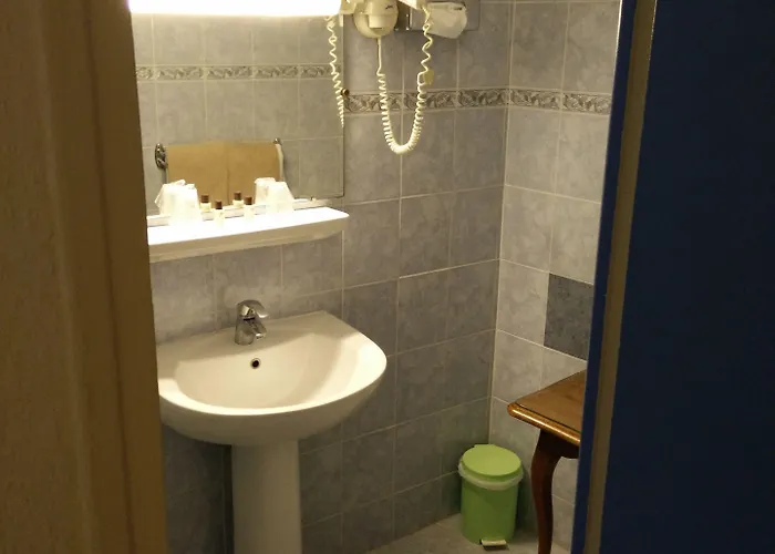 Hotel Courbet 3*