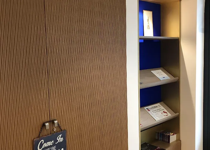 Hotel Courbet Juan-les-Pins