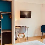 Hotel Courbet 3*