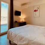 Courbet 3* Juan-les-Pins