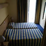 Hotel Courbet 3*