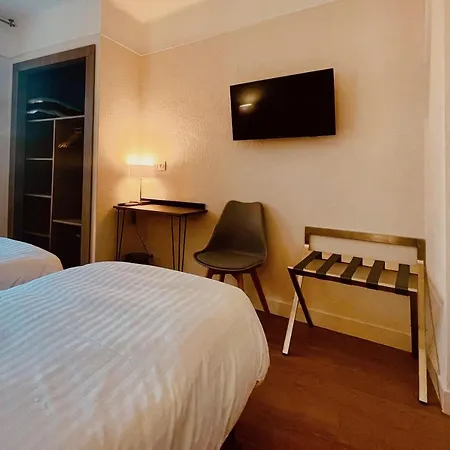 Hotell Courbet 3*