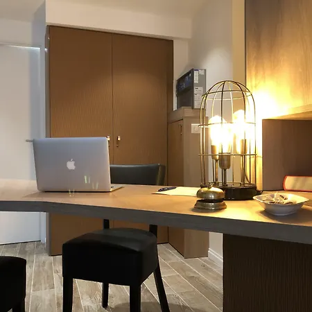 Hotel Courbet 3*