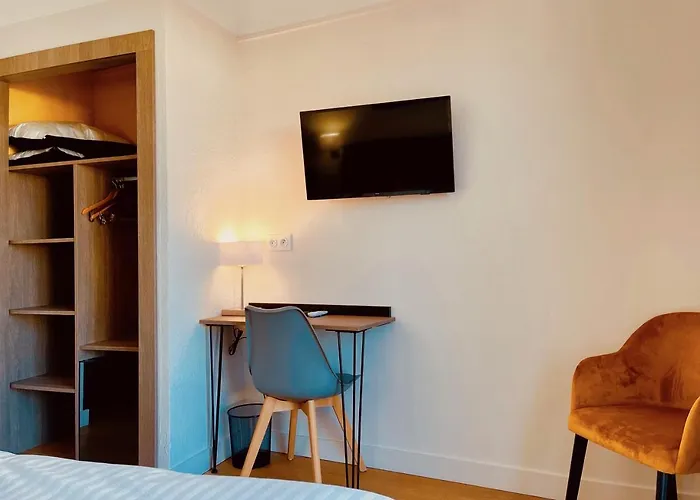 Hotel Courbet Juan-les-Pins