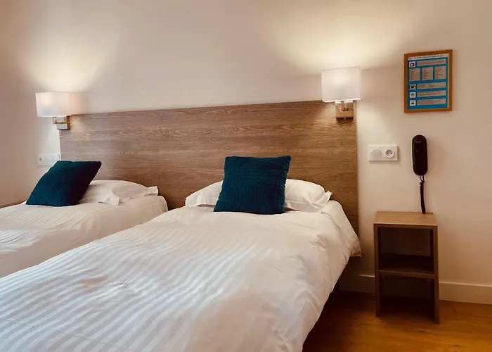 Courbet Hotel