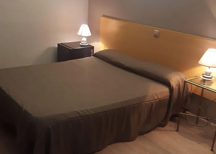 Hotel Courbet Juan-les-Pins
